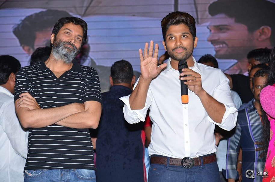 Son-Of-Sathyamurthy-Movie-Success-Meet-at-Vizag